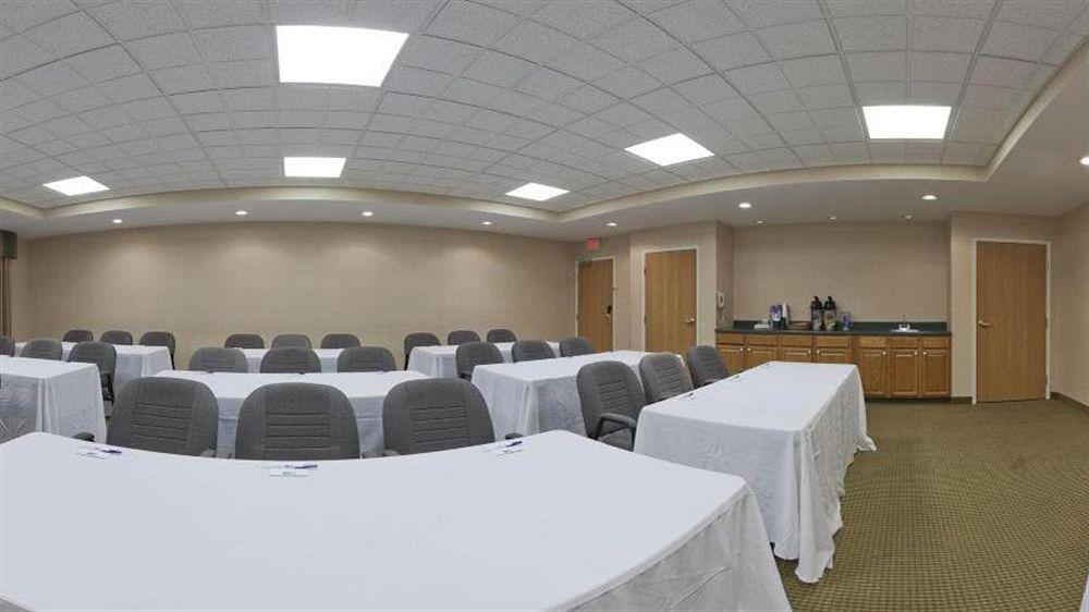 Holiday Inn Express Hotel & Suites Defiance By Ihg Extérieur photo