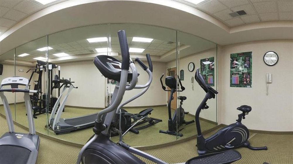 Holiday Inn Express Hotel & Suites Defiance By Ihg Extérieur photo
